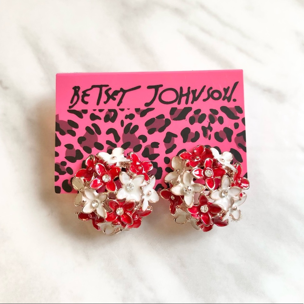 🎉 NWT Betsey Johnson Flower Bouquet Earrings